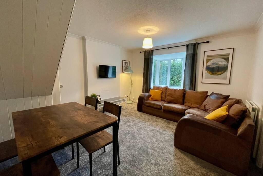 House Near Llandaff For Up To 6 With Parking Villa Cardiff Eksteriør bilde